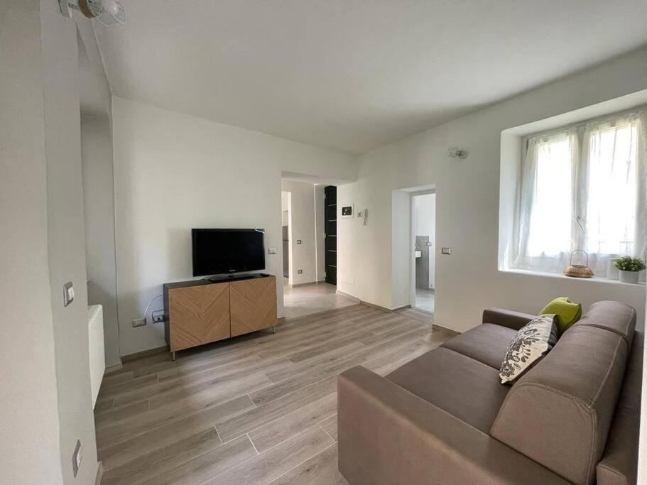 Apartamento Il Giardino Nascosto Omegna Exterior foto