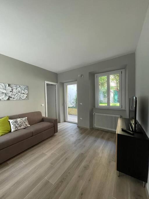 Apartamento Il Giardino Nascosto Omegna Exterior foto