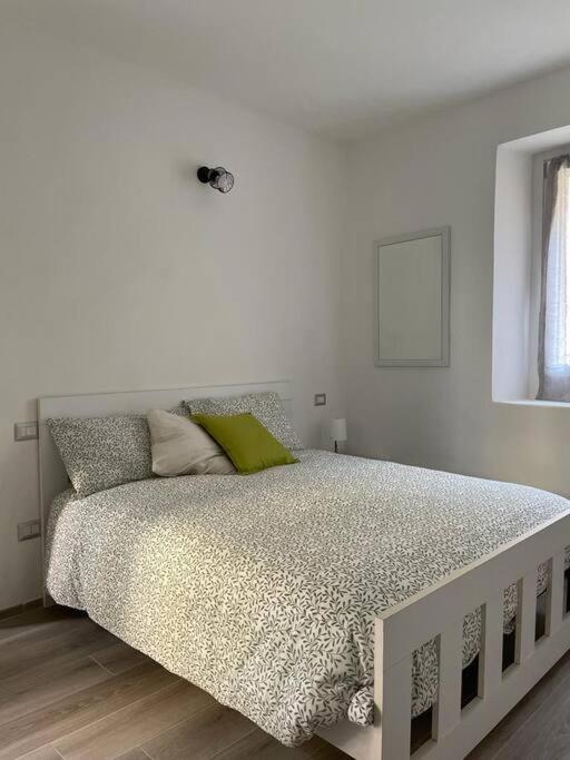 Apartamento Il Giardino Nascosto Omegna Exterior foto